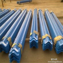 珠海市唐家灣唐家順隆電子輕塑制品廠 專業(yè)防塵網(wǎng)與橡膠制品供應商